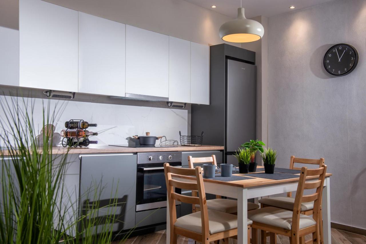 Archipelagos Apt In The Heart Of The City Candia Esterno foto