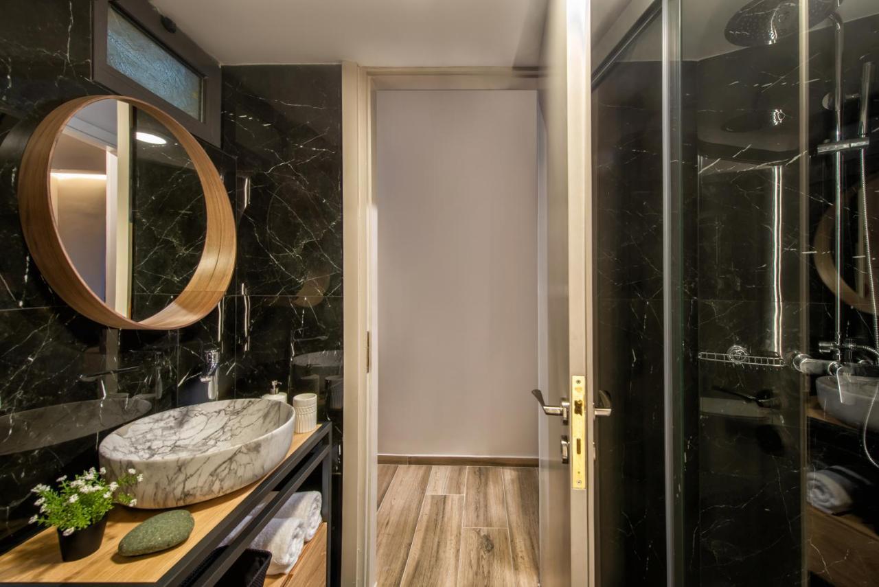 Archipelagos Apt In The Heart Of The City Candia Esterno foto